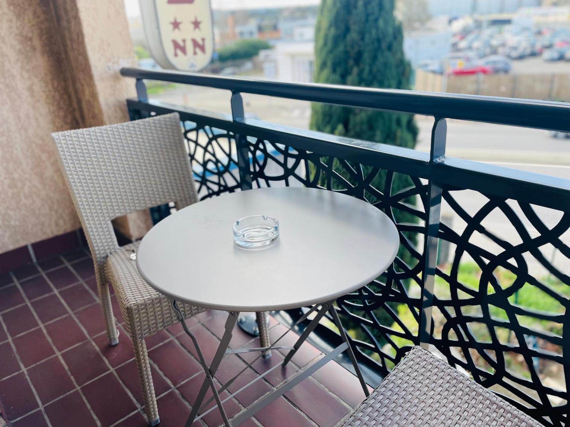 Contact Hotel Des Etats-Unis 툴루즈 외부 사진